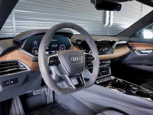 2023 Audi e-tron GT Premium Plus quattro