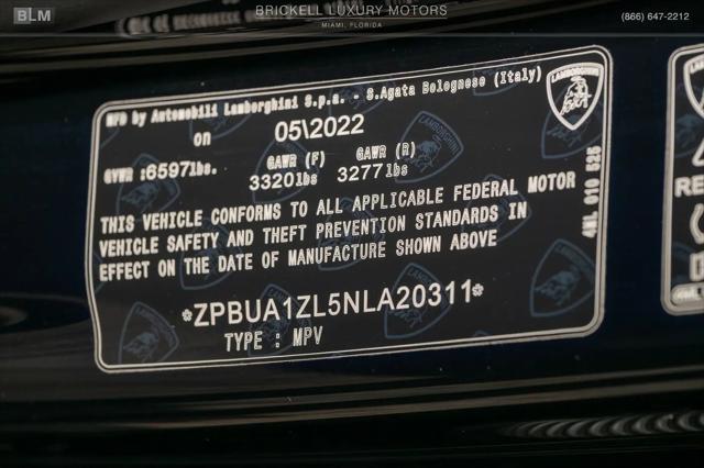 2022 Lamborghini Urus Standard