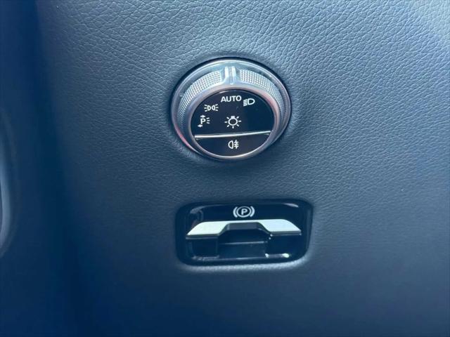 2025 Mercedes-Benz GLC 4MATIC