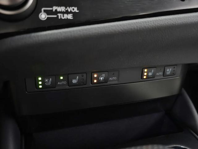 2025 Lexus ES 350 F SPORT Handling