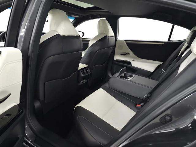 2025 Lexus ES 350 F SPORT Handling