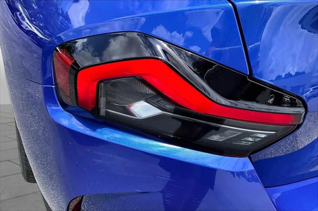 2023 BMW M240 i