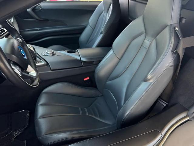 2019 BMW i8 Roadster