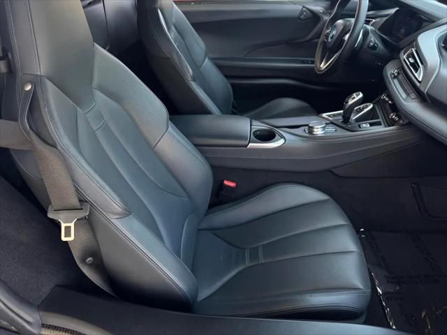 2019 BMW i8 Roadster