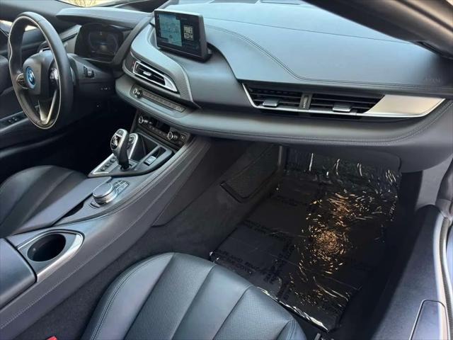 2019 BMW i8 Roadster