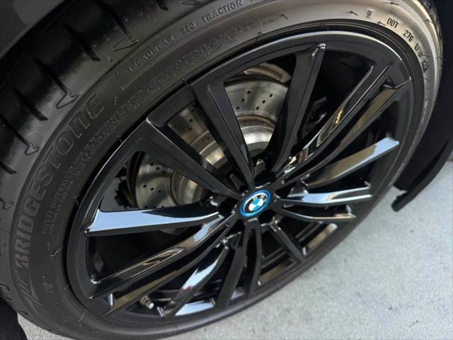2019 BMW i8 Roadster