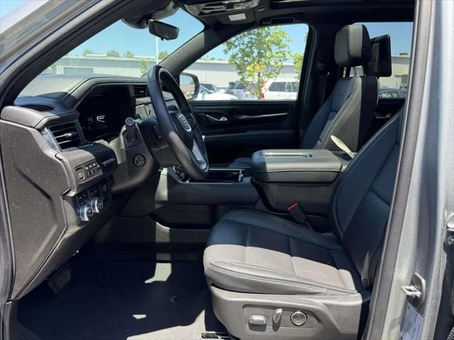 2023 GMC Yukon 4WD Denali