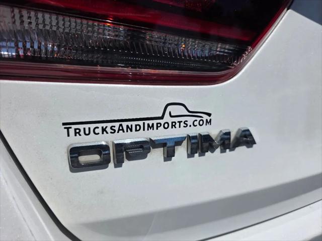 2019 Kia Optima S