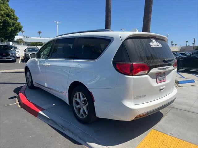 2018 Chrysler Pacifica Touring L