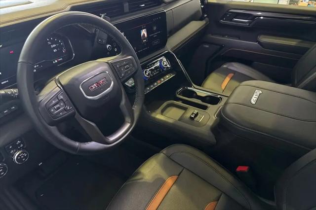 2025 GMC Sierra 2500HD 4WD Crew Cab Standard Bed AT4