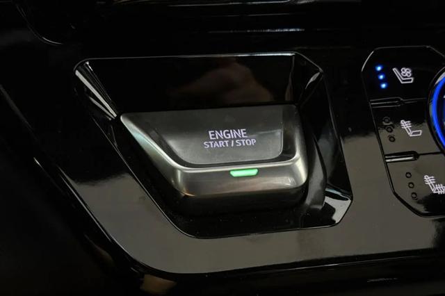 2025 GMC Sierra 2500HD 4WD Crew Cab Standard Bed AT4