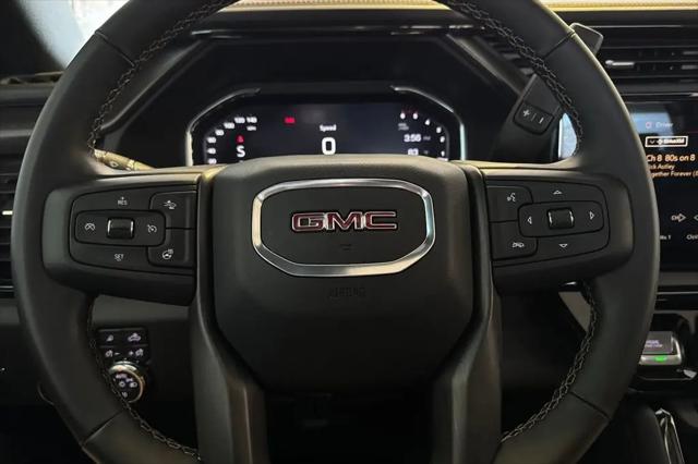 2025 GMC Sierra 2500HD 4WD Crew Cab Standard Bed AT4