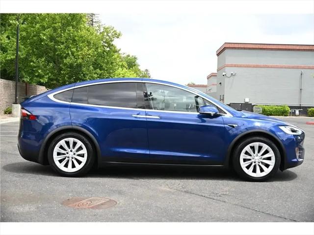 2017 Tesla Model X 75D