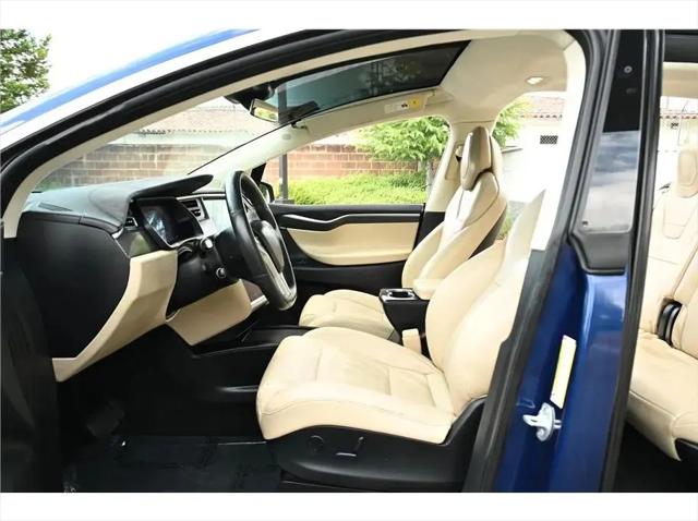 2017 Tesla Model X 75D