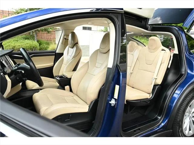 2017 Tesla Model X 75D