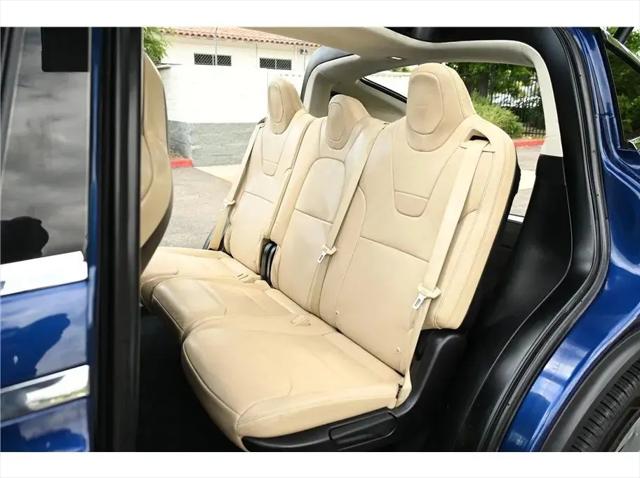 2017 Tesla Model X 75D
