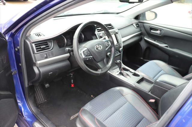 2015 Toyota Camry SE