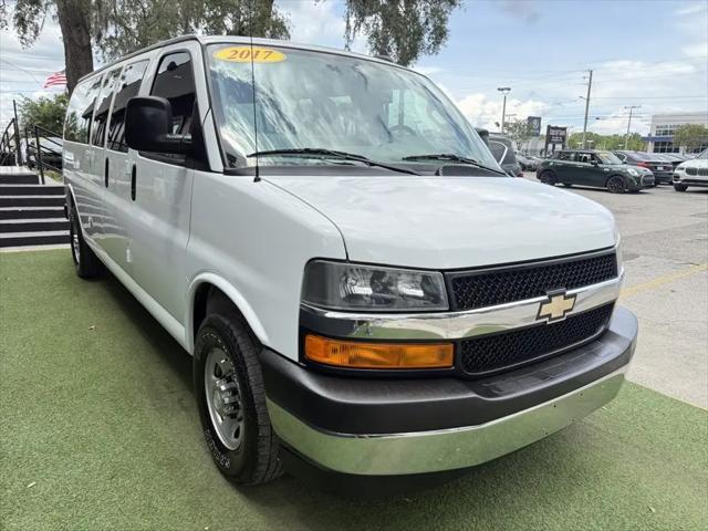 2017 Chevrolet Express LT