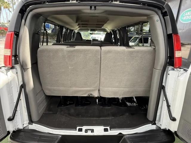 2017 Chevrolet Express LT