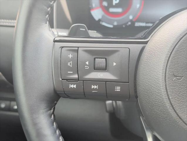 2024 Nissan Pathfinder Platinum FWD