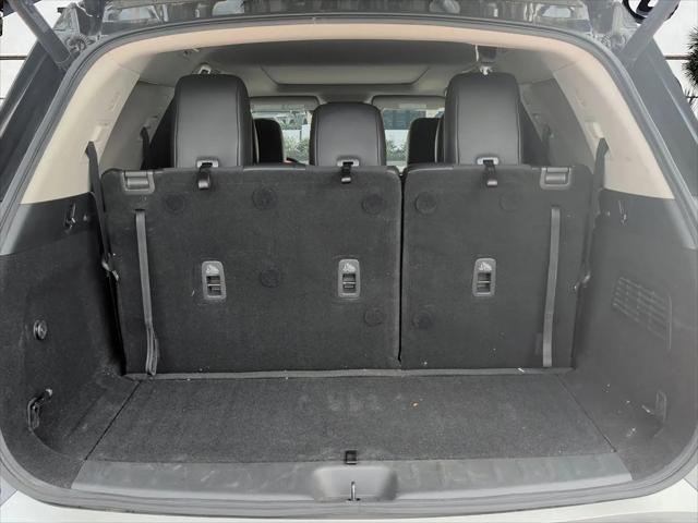 2024 Nissan Pathfinder Platinum FWD