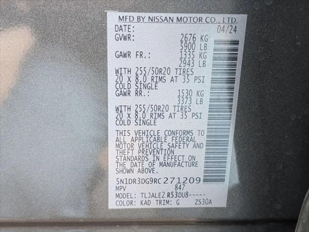 2024 Nissan Pathfinder Platinum FWD