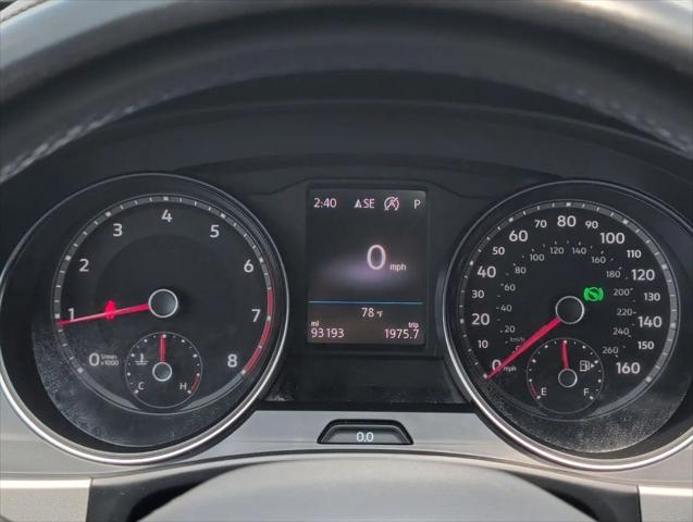 2021 Volkswagen Atlas Cross Sport 3.6L V6 SE w/Technology R-Line