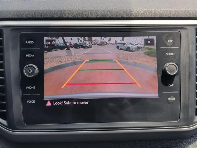 2021 Volkswagen Atlas Cross Sport 3.6L V6 SE w/Technology R-Line