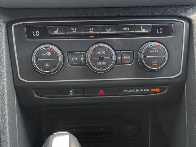2021 Volkswagen Atlas Cross Sport 3.6L V6 SE w/Technology R-Line