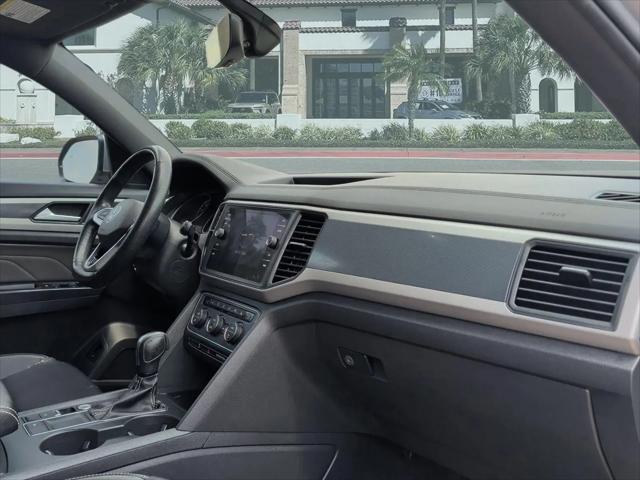 2021 Volkswagen Atlas Cross Sport 3.6L V6 SE w/Technology R-Line