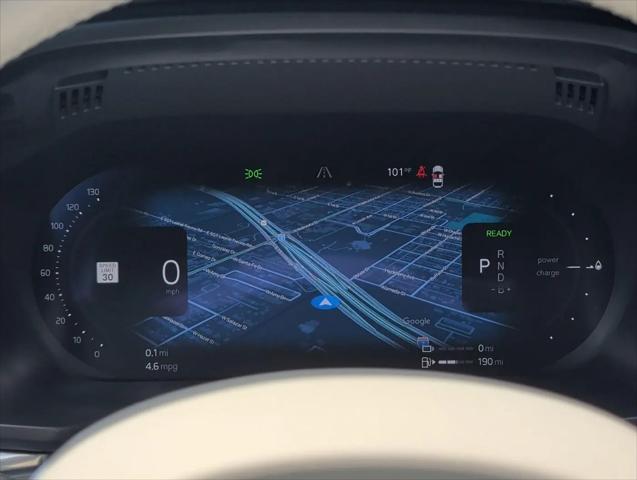 2024 Volvo XC60 Recharge T8 Core Dark Theme