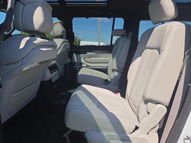2026 Jeep Grand Wagoneer Summit Obsidian 4x4