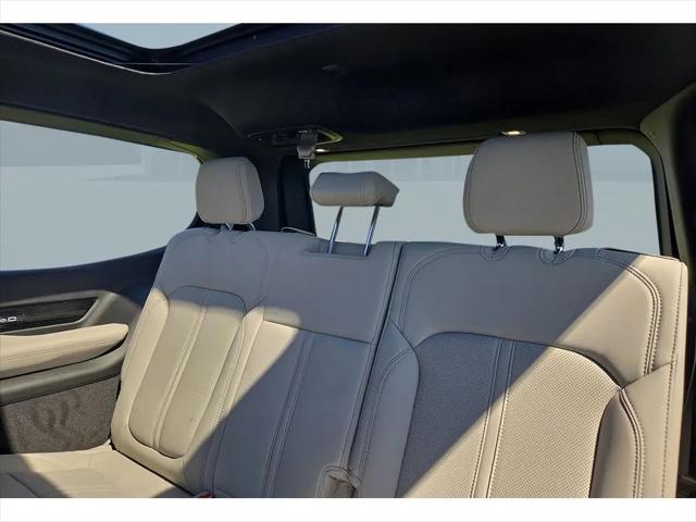 2026 Jeep Grand Wagoneer Summit Obsidian 4x4