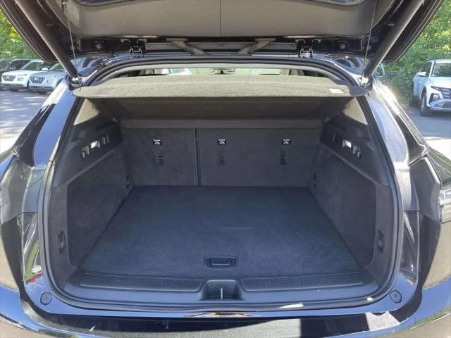 2022 Buick Envision FWD Avenir