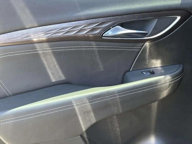 2022 Buick Envision FWD Avenir