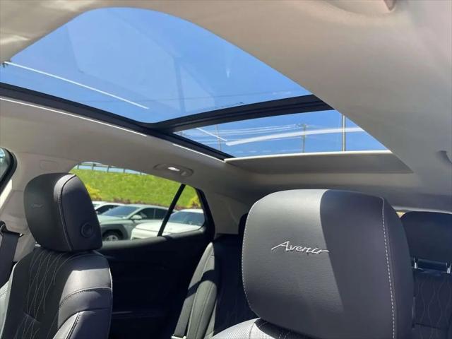 2022 Buick Envision FWD Avenir