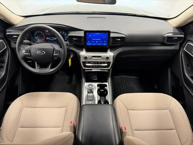 2021 Ford Explorer Base