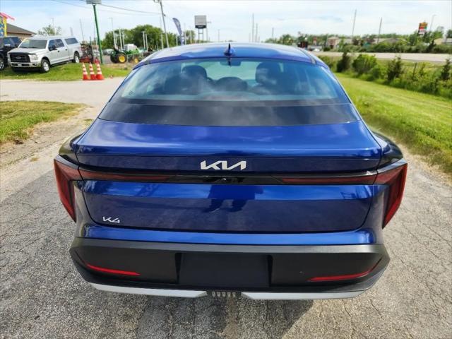 2025 Kia K4 LXS