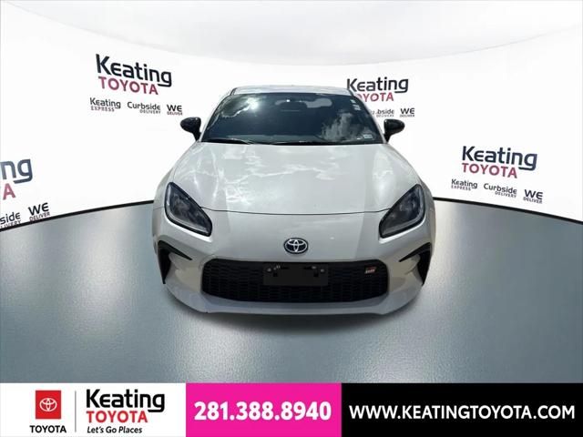 2024 Toyota GR86 Premium