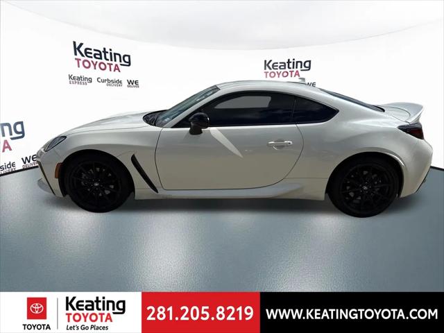 2024 Toyota GR86 Premium