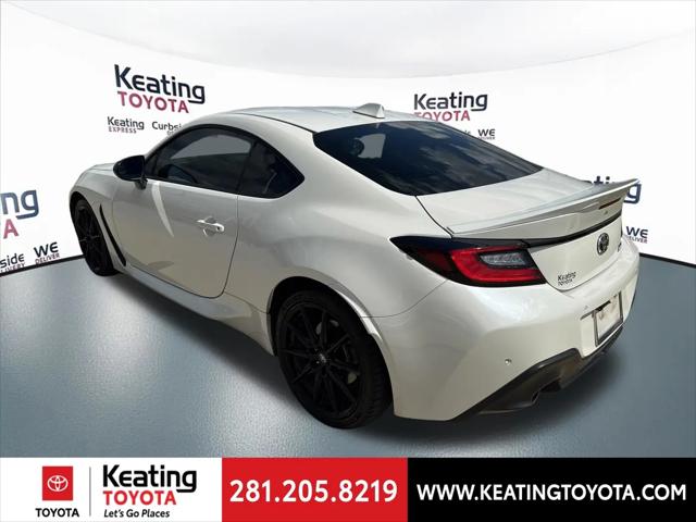 2024 Toyota GR86 Premium