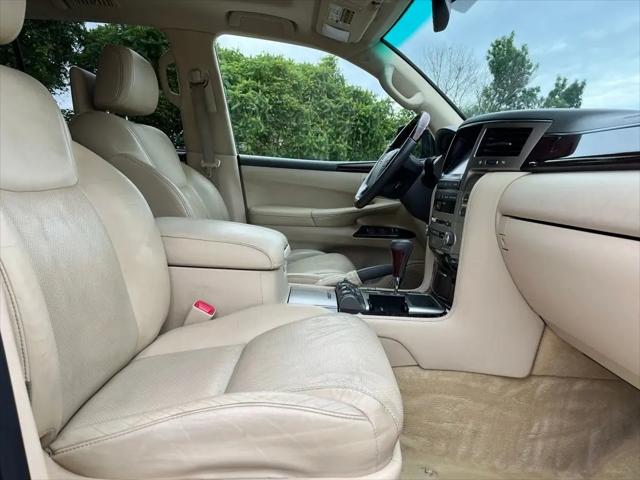 2013 Lexus LX 570 LX 570