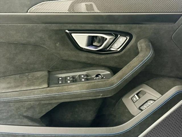 2024 Lamborghini Urus Performante