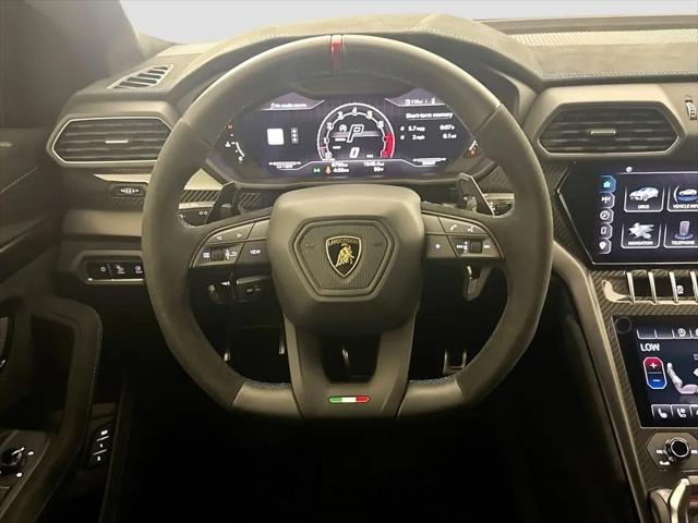 2024 Lamborghini Urus Performante