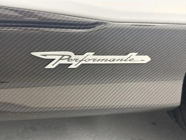 2024 Lamborghini Urus Performante