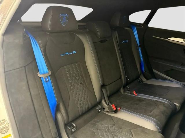 2024 Lamborghini Urus Performante