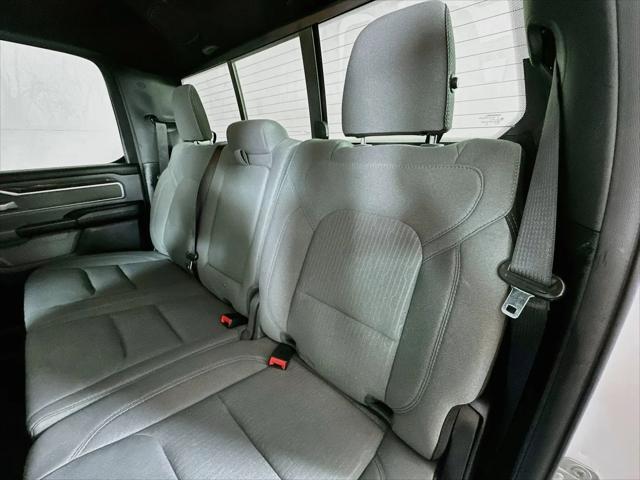 2022 Ram 1500 Big Horn Crew Cab 4x4 5'7" Box