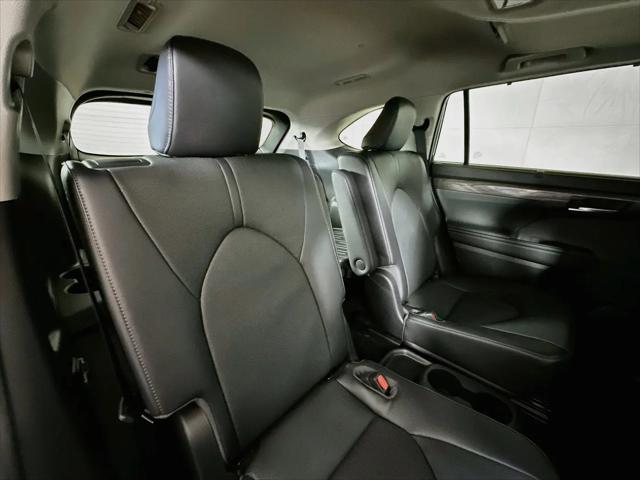 2023 Toyota Highlander Hybrid Limited