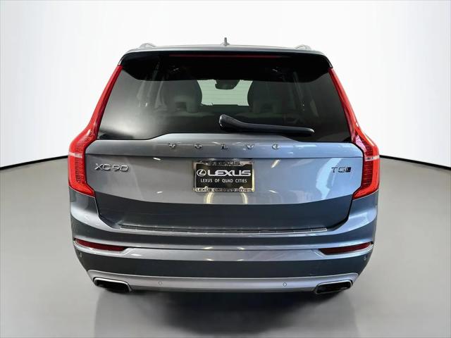 2020 Volvo XC90 T5 Momentum 7 Passenger