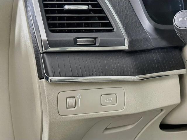 2020 Volvo XC90 T5 Momentum 7 Passenger